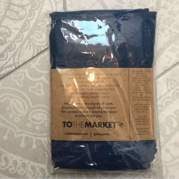 Reusable Gift Wrapping Cloths - Picture 5 of 5